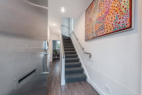 City Retreat Hobart - Kempsey Accommodation 4