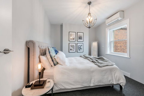City Retreat Hobart - Kempsey Accommodation 1