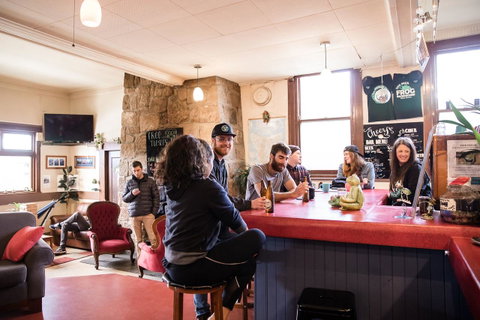 The Pickled Frog - Kempsey Accommodation 2