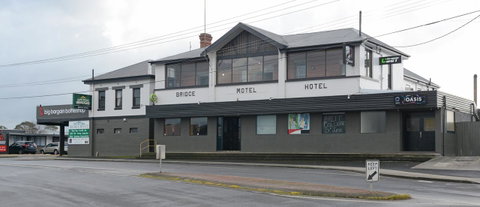 Bridge Hotel - Kempsey Accommodation 0