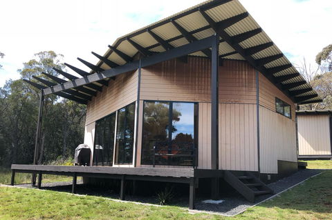 BAY OF FIRES ECO HUT Off Grid Experience At Binalong Bay - Kempsey Accommodation 0