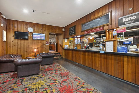 Empire Hotel Queenstown - Kempsey Accommodation 14