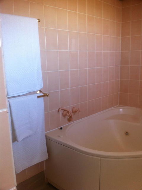The Waterloo Hotel - Kempsey Accommodation 41