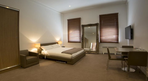 Ikon Hotel - Kempsey Accommodation 1