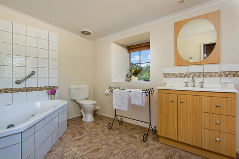 Wagners Cottages - Kempsey Accommodation 1