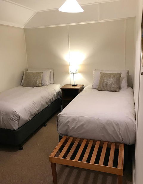 Platypus Playground Riverside Cottage - Kempsey Accommodation 3