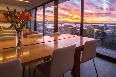 Avalon City Retreat - Kempsey Accommodation 8
