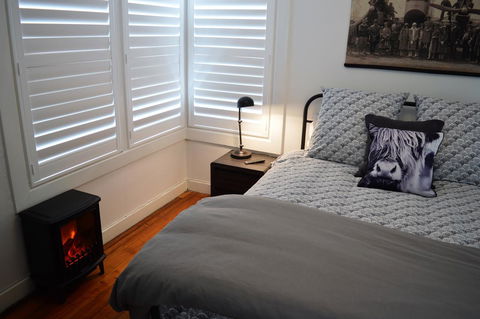 Lyttleton Cottage - Kempsey Accommodation 7