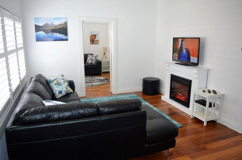 Lyttleton Cottage - Kempsey Accommodation 1