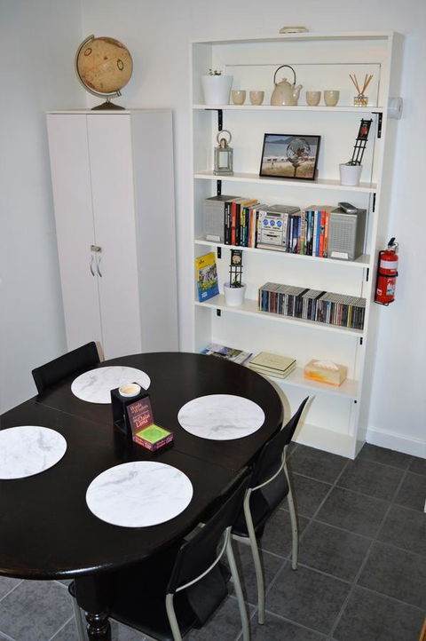 Lyttleton Cottage - Kempsey Accommodation 12