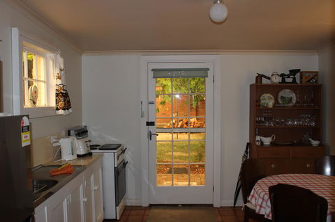 Bellamona - Kempsey Accommodation 16