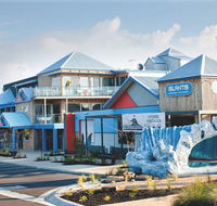 The Island Accommodation - Kempsey Accommodation