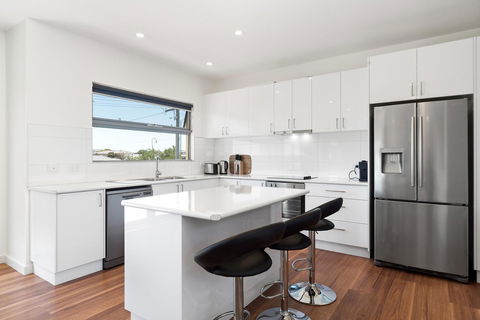 Rosewater Townhouses Dromana - Kempsey Accommodation 23