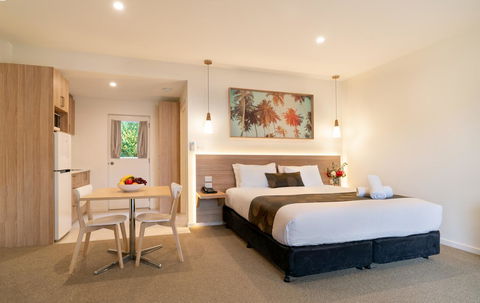 Boathouse Resort Studios And Suites - Kempsey Accommodation 3