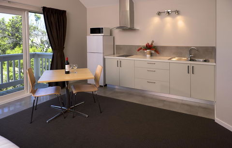 Boathouse Resort Studios And Suites - Kempsey Accommodation 23