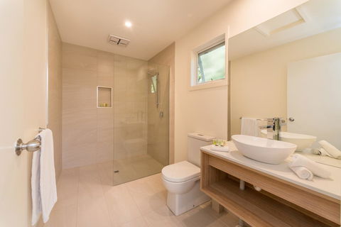 Boathouse Resort Studios And Suites - Kempsey Accommodation 24