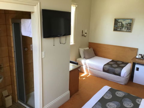 Campbell St Lodge - Kempsey Accommodation 19