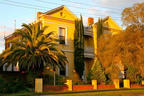 Book Castlemaine Accommodation Kempsey Accommodation Kempsey Accommodation
