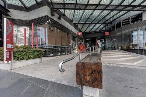 2Bedroom Apartment With Views In Docklands Next To CBD & Marvel Stadium - Kempsey Accommodation 20