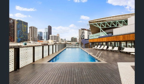 2Bedroom Apartment With Views In Docklands Next To CBD & Marvel Stadium - Kempsey Accommodation 17