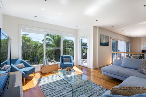 Front Beach House - Kempsey Accommodation 1