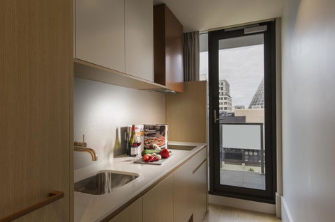 Brady Hotels Central Melbourne - Kempsey Accommodation 8