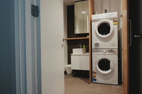 Mono Apartments On La Trobe Street - Kempsey Accommodation 5