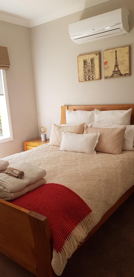 Oxford Rise Apartment - Kempsey Accommodation 5