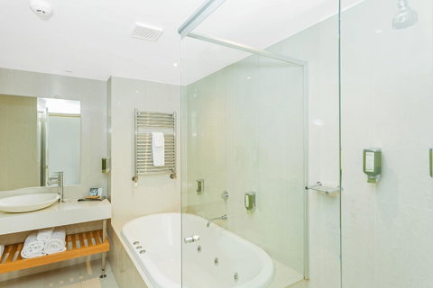 Deep Blue Hotel & Hot Springs - Kempsey Accommodation 37