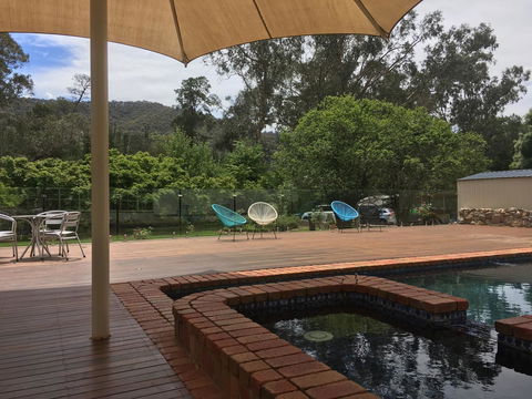 Bright Chalet - Kempsey Accommodation 19