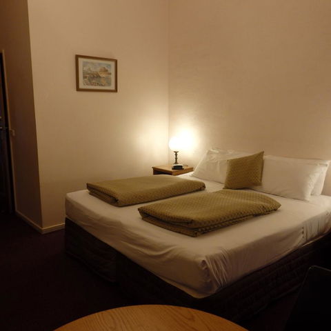 Bright Chalet - Kempsey Accommodation 11