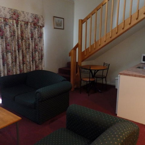 Bright Chalet - Kempsey Accommodation 9