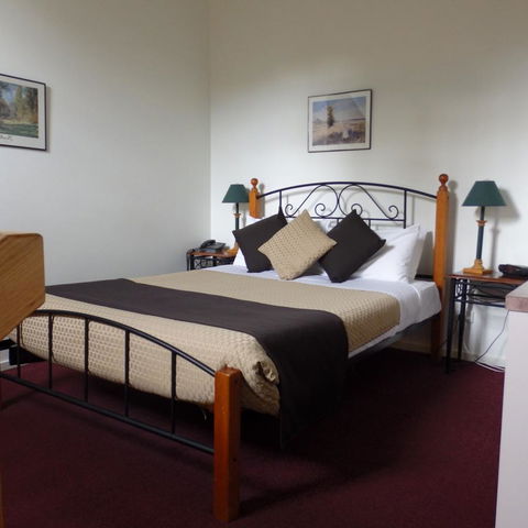 Bright Chalet - Kempsey Accommodation 3