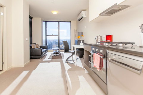 Melbourne SkyHigh Apartments - Kempsey Accommodation 2