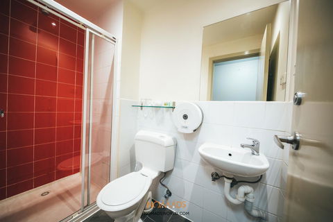 Nomads Melbourne Backpackers - Kempsey Accommodation 17