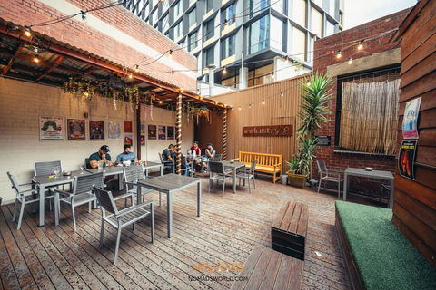 Nomads Melbourne Backpackers - Kempsey Accommodation 6