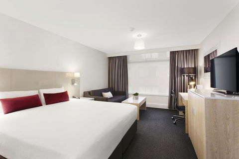 Mercure Melbourne Albert Park - Kempsey Accommodation 10