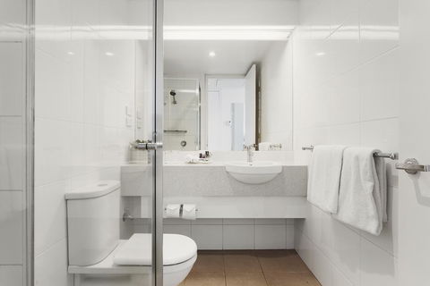 Mercure Melbourne Albert Park - Kempsey Accommodation 12