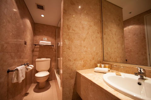 CitiClub Hotel Melbourne - Kempsey Accommodation 4