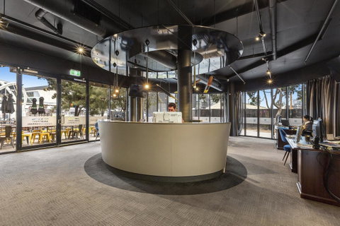 Melbourne Holiday Apartments Flinders Wharf - Kempsey Accommodation 8