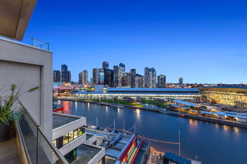 Melbourne Holiday Apartments Flinders Wharf - Kempsey Accommodation 5