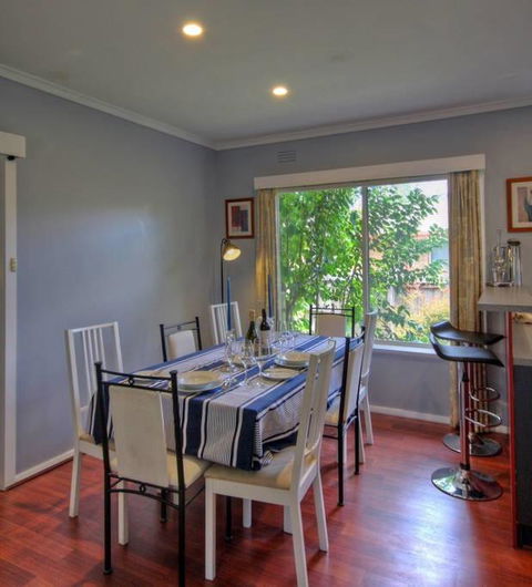 Jacaranda House - Kempsey Accommodation 3
