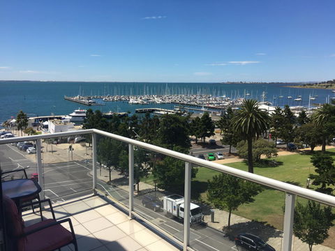 Geelong Waterfront Penthouse Apartment - Kempsey Accommodation 1