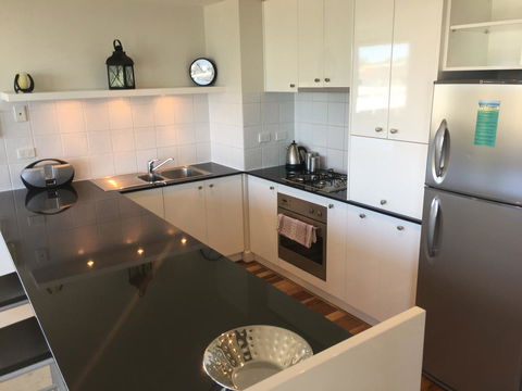 Geelong Waterfront Penthouse Apartment - Kempsey Accommodation 8