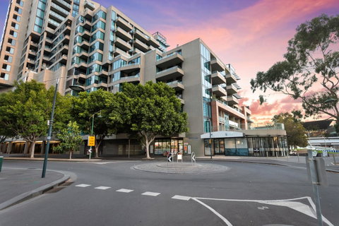 Waterfront Melbourne Apartments - Kempsey Accommodation 21