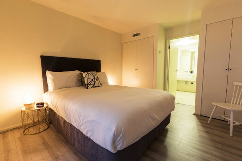 Waterfront Melbourne Apartments - Kempsey Accommodation 39