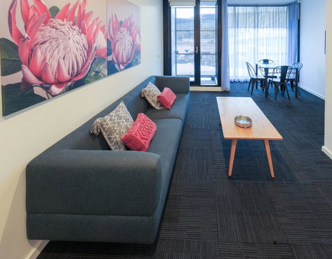 Waterfront Melbourne Apartments - Kempsey Accommodation 19