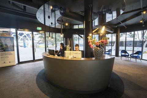 Waterfront Melbourne Apartments - Kempsey Accommodation 6