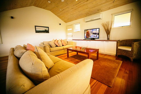 Rayville Boat Houses - Kempsey Accommodation 7