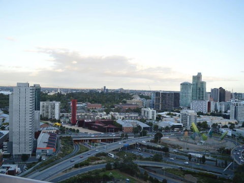 3BR Apartment At Victoria Tower Southbank - Kempsey Accommodation 21